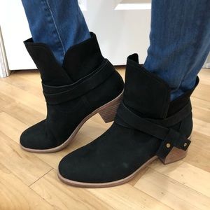 elora ugg